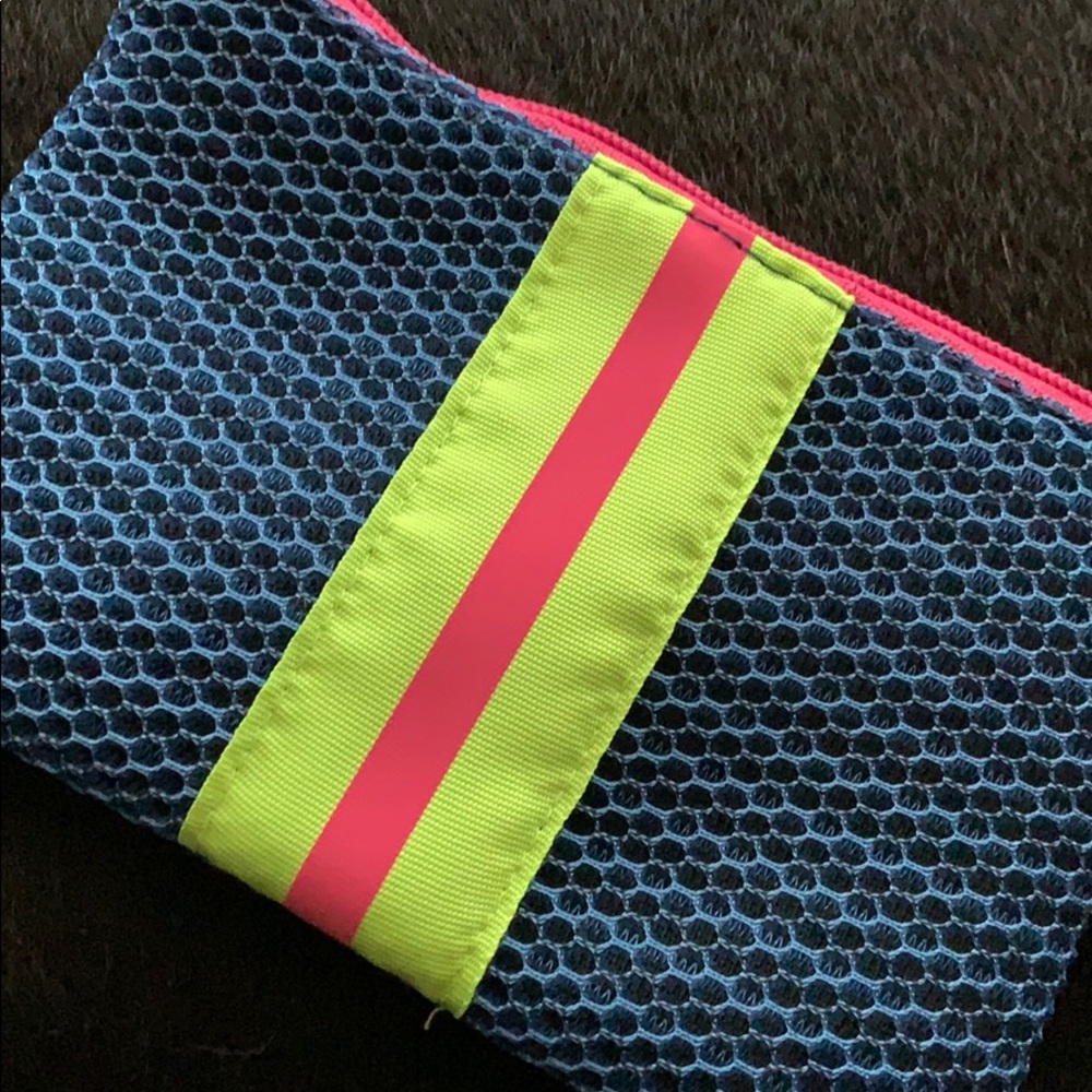 ipsy pouch - Picture 2 of 7